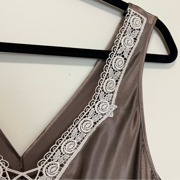 Vintage Unmentionables Slip Dress Chemise Night Gown - Brown Lace Trim - Picture 4 of 13